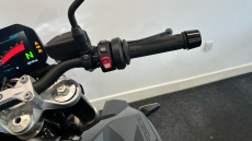BMW F900 R (25MY)